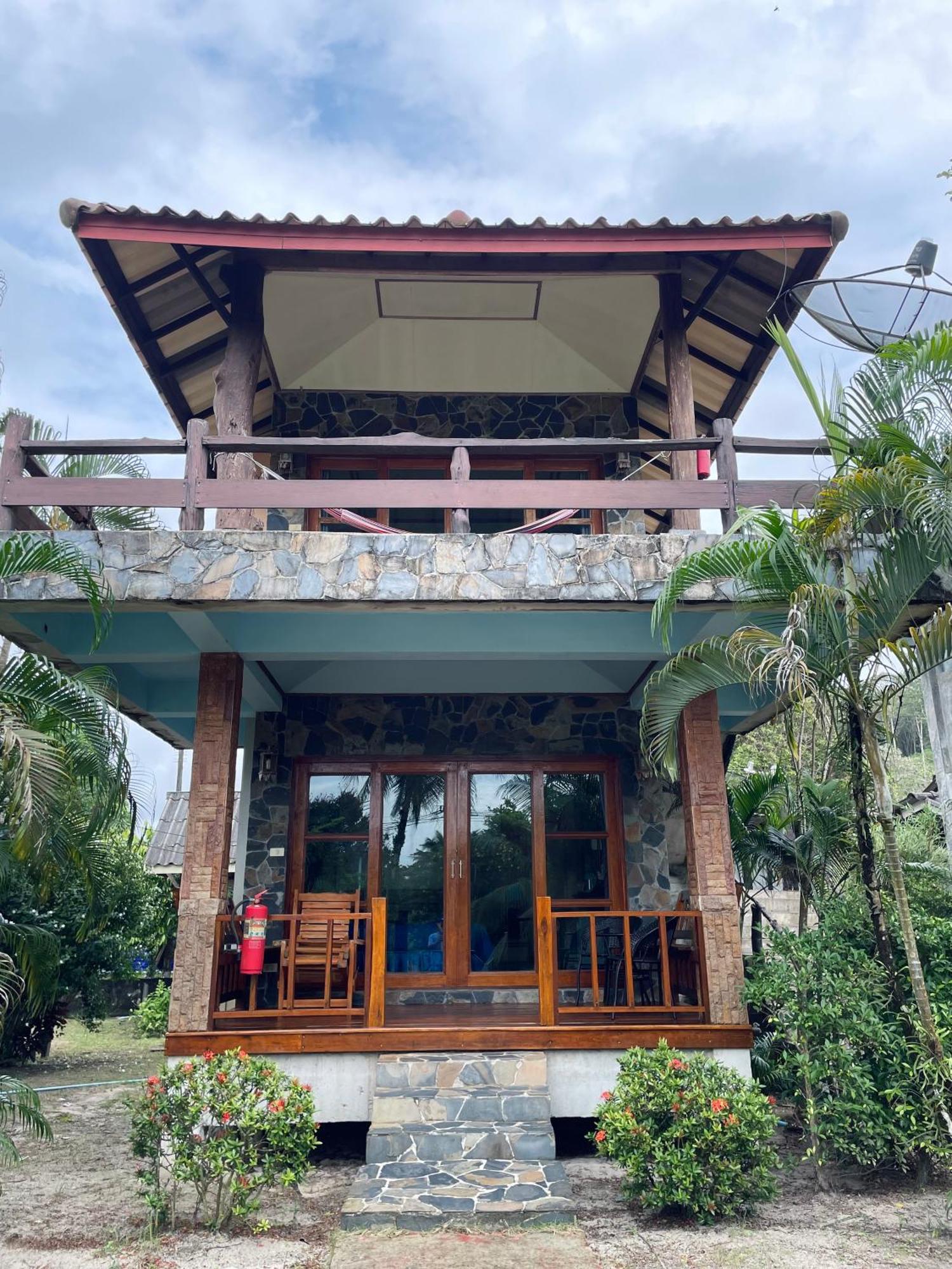 Markhouse Bungalow Ko Kut Экстерьер фото