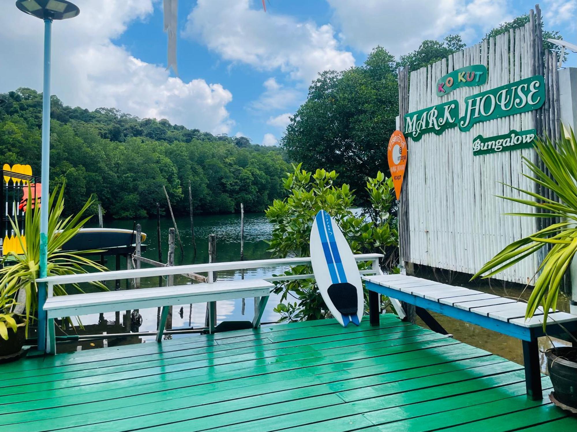Markhouse Bungalow Ko Kut Экстерьер фото